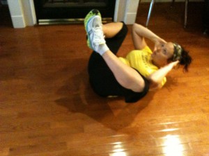 FIT CHICKS AB EXERCISE clams 2
